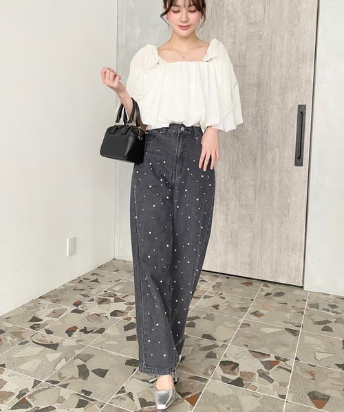 美品 トゥエモントレゾア パール付 デニムパンツ ビジュー size0 S パール付きデニムが人気 東京発「トゥ エ モン トレゾア」が21SS