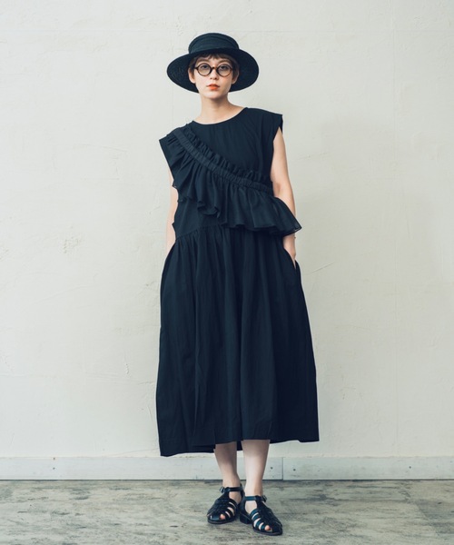 Orient millinery DORA フリルバッグ　ブラック ORIENT MILLINERY ウエストポーチ ウエストバッグ DORA「ドーラ
