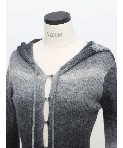 ニット セーター 「VEQUM」FRONT BUTTON HOOK KNIT レディース VEQUM ニット セーター 「VEQUM」FRONT BUTTON HOOK KNIT