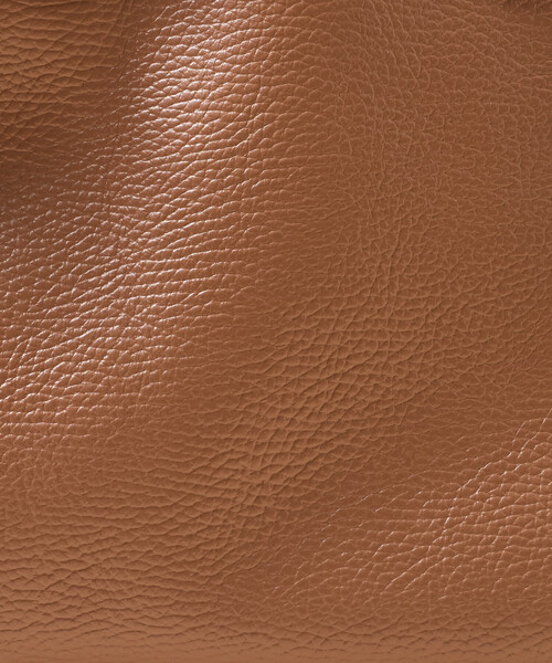 【未使用品級】YOUNG & OLSEN ベルテッド　ベルトバッグ　キャメル ヤングアンドオルセン エンボスドレザー ベルテッド トート M – YOUNG