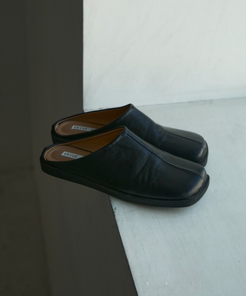 DFFUR. スリッポン スクエアトゥフラットエコレザーサボ レディース