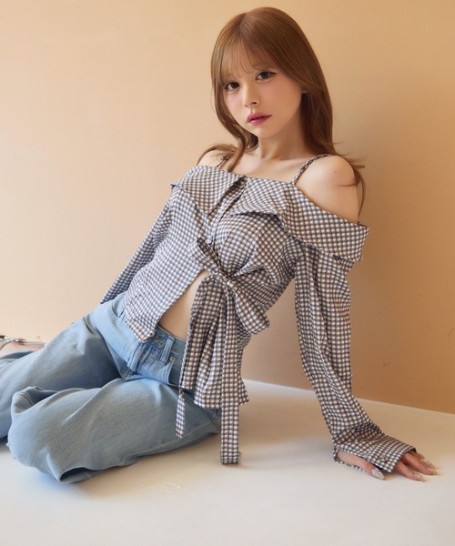 TITTY＆CO. ブラウス シャツ ギンガムチェックオフショルダー