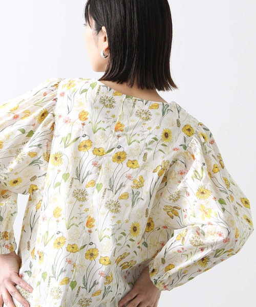 ブラウス シャツ ＬＩＢＥＲＴＹ花パフ７分ブラウス レディース