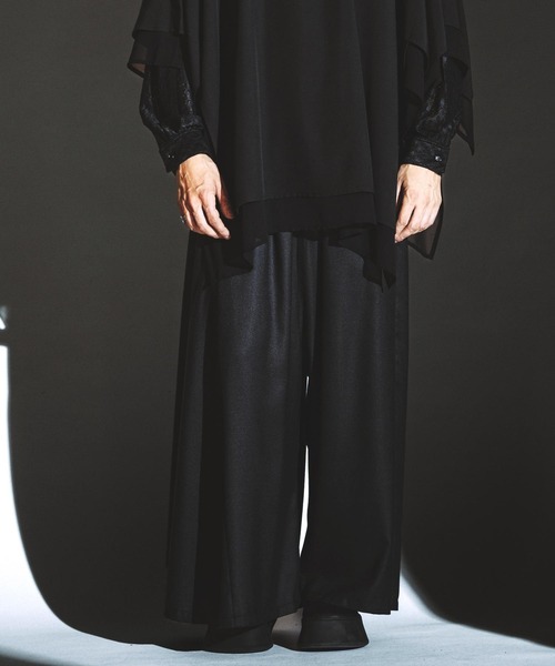 NO ID. スラックス アシンメトリードレープワイドパンツ メンズ