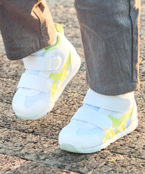 SUKUSUKU（ASICS） アシックス スニーカー 「たまひよ 協同企画
