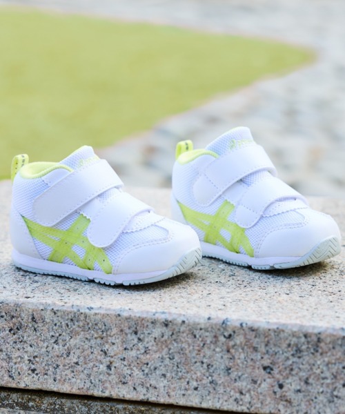 SUKUSUKU（ASICS） アシックス スニーカー 「たまひよ 協同企画