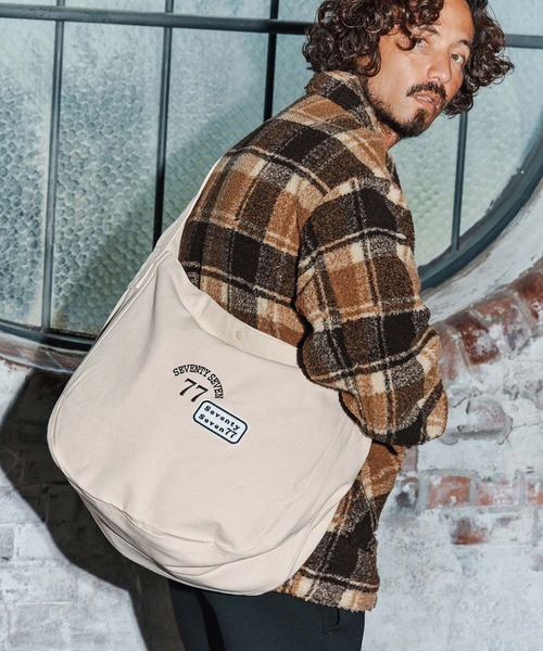 seventy seven ショルダーバッグ mko13169-embroidery newspaper bag
