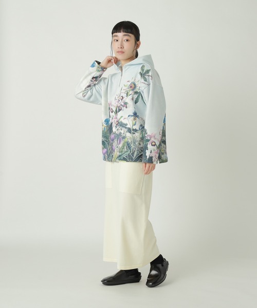 ズッカ zucca トレーナー ニット 長袖 M グレー 白 ホワイト ZUCCa（ズッカ） トレーナー スウェット WILD FLOWER JERSEY