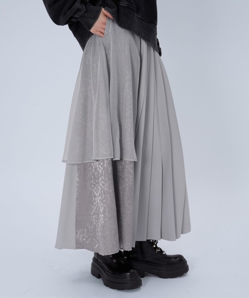 【HARE】【極美品】【値下げ可】【完売商品】ブラックプリーツスカート ラスターランダムプリーツスカート(HARE)（スカート）｜HARE（ハレ）の