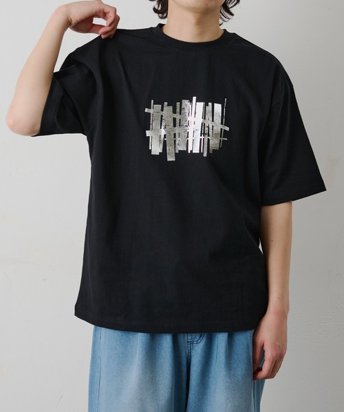 COLONY 2139（コロニー トゥーワンスリーナイン） tシャツ