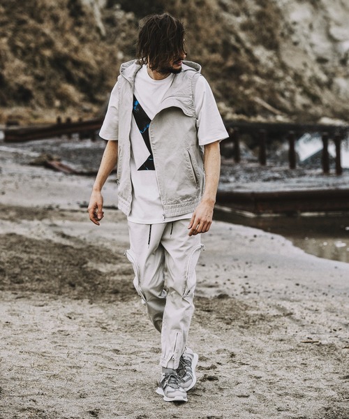NO ID.（ノーアイディー） ベスト ジレ 「NO ID.」Sleeveless Hooded