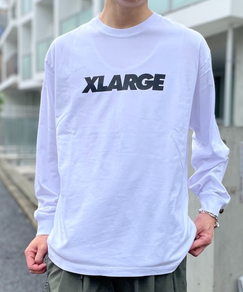 XLARGE フロントグラフィック 半袖Ｔシャツ パーカーとも相性◎ XLARGE tシャツ 「XLARGE」フロントロゴTEE メンズ レディース