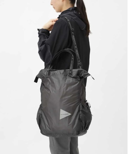 and wander トートバッグ wander/アンドワンダー sil tote bag