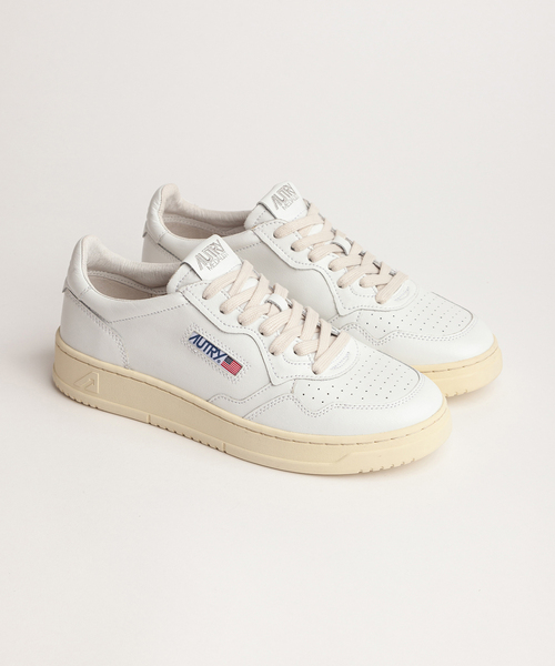 AUTRY /オートリー MEDALIST LOW WOM スニーカー 38 AUTRY（オートリー） スニーカー レディース 「追加」「AUTRY / オート
