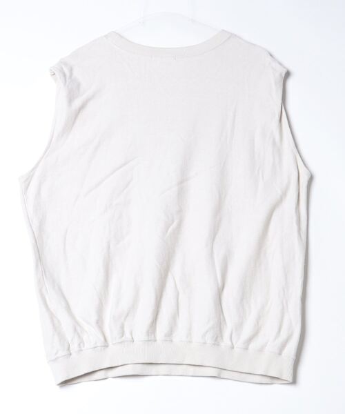 「GREYCHORD」 ノースリーブトップス 1 ベージュ レディース_画像2