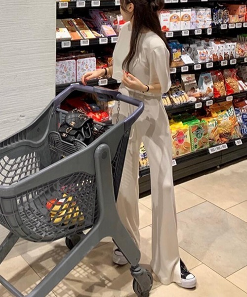 セットアップ クロップド T スリット入りワイドパンツ カジュアル