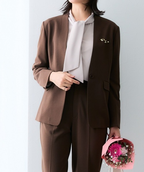 今年流行のブラウン レディーススーツセット　7days Life Styling 7days Life Styling セットアップ S ブラウン レディース : ZOZOTOWN