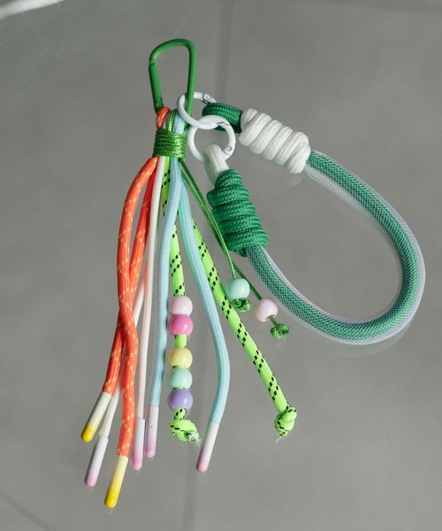 YONフラミンゴチャームSymbol Flamingo K10WG Symbol Flamingo – YON (ヨン）| 公式オンラインサイト