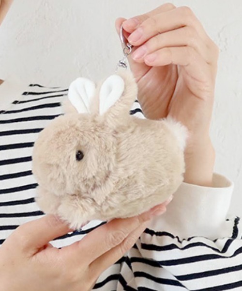 Per sist ence（パーシエンス） チャーム うさぎモチーフモフモフキー