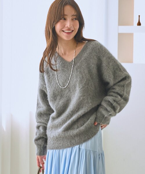 【美品】ラブティックボンボン　ヘアリーウールカシミア混前後2WAYニット 紺 La boutique Bonbon（ラブティックボンボン） ニット セーター 「今