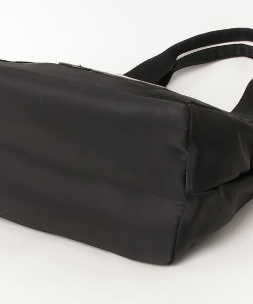 美品　MARY QUANT　ハンドバッグ　ブラック MARY QUANT（マリークヮント） ハンドバッグ - ブラック レディース