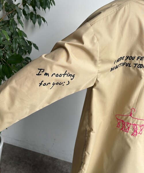DouDou（ドゥドゥ） ブラウス シャツ 「WEB限定」レタリング刺繍