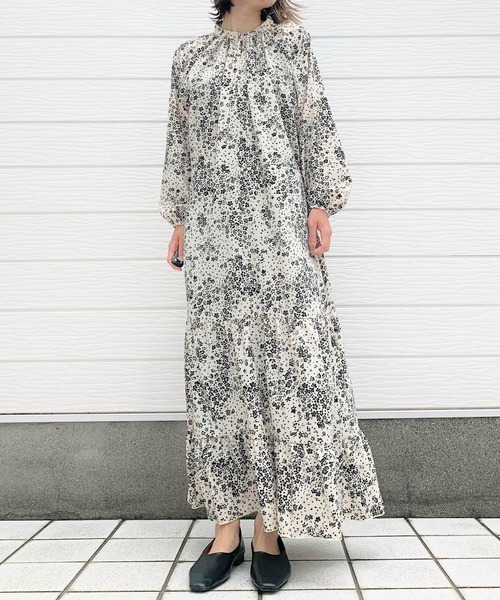 「Q」 長袖ワンピース MEDIUM ホワイト系その他 レディース_画像5