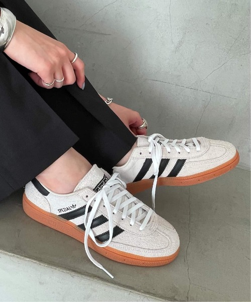 adidas（アディダス） スニーカー HANDBALL SPEZIAL W レディース