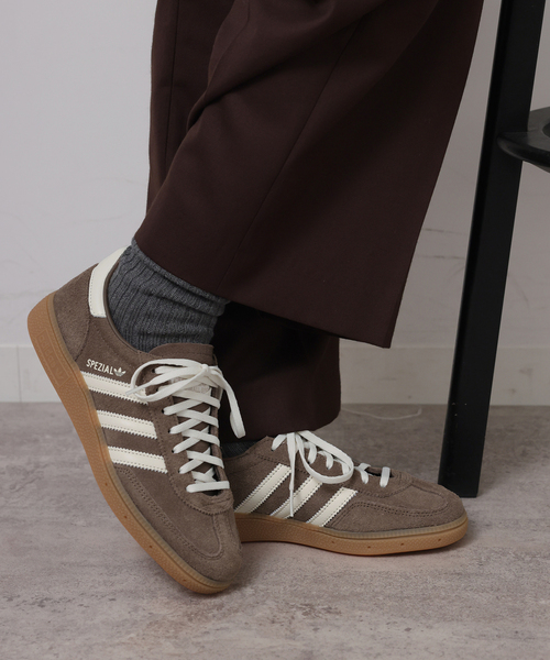 adidas（アディダス） スニーカー HANDBALL SPEZIAL W レディース