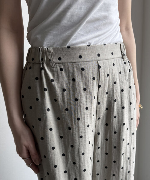 新品未使用タグ付商品　DouDou flocky dot pants dress DouDou（ドゥドゥ） パンツ レーヨン麻ドットパンツ レディース