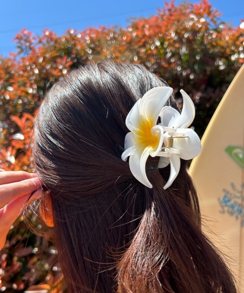 #1242-1　新品　ヘアクリップ　髪飾り　7個　プルメリア　ホワイト/イエロー Eプルメリア ヘアクリップ イエロー／ホワイト|