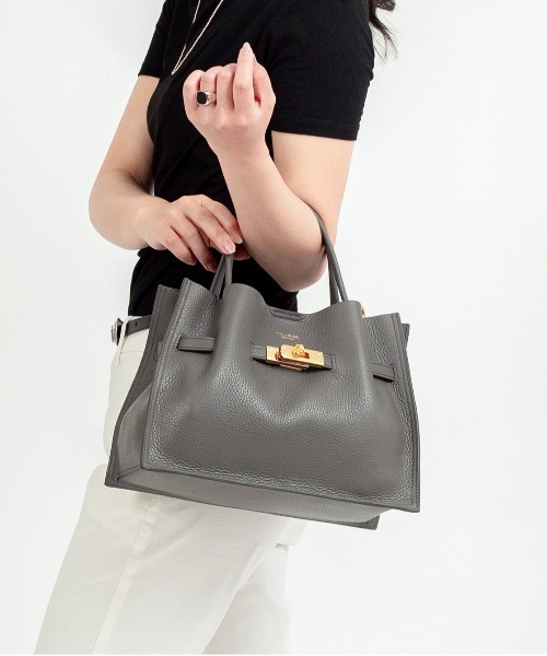 ■新品同様■ VIOLAd'ORO ヴィオラドーロ ストロー×レザー 2WAY ハンドバッグ ショルダーバッグ  レディースブラウン系 FN8628 VIOLAd'ORO（ヴィオラドーロ） トートバッグ VIOLAd'ORO TRERO レザー