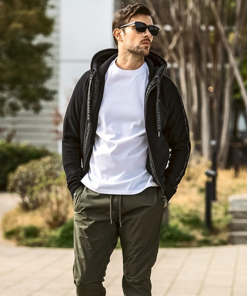 1PIU1UGUALE3 RELAX 「1PIU1UGUALE3 RELAX 」 ジップアップパーカー L