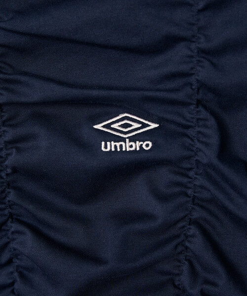 tシャツ UMBRO × PUBLUX/アンブロ 別注 ワンポイント 刺繍 ギャザー Tシャツ　限定展開 レディースの画像