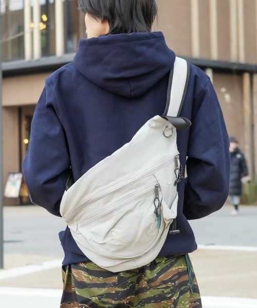 Healthknit（ヘルスニット） スマホショルダー ショルダーバッグ