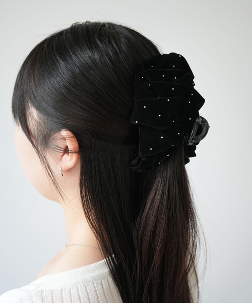 Port（ポート） ヘアクリップ 「 」 フリル ベロア バンスクリップ