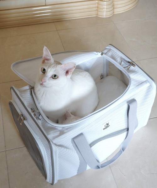 ONEKOSAMA OINUSAMA（おねこさま・おいぬさま） ペットキャリー