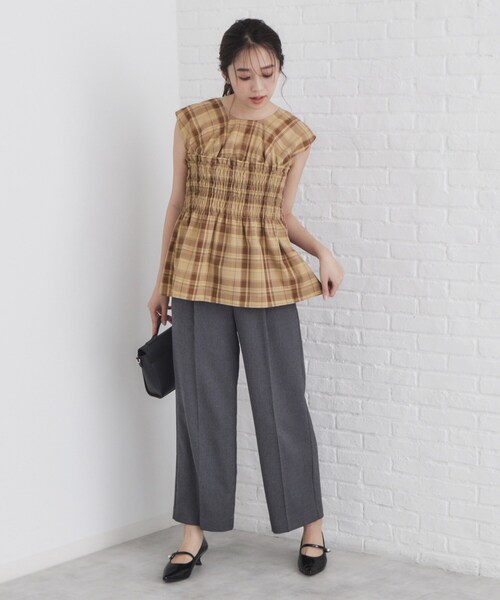 index ブラウス シャツ チェック柄シャーリングペプラムブラウス