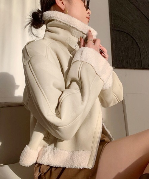 新品 DIAVEL ディアベル バッグ2way ボアエコムートン