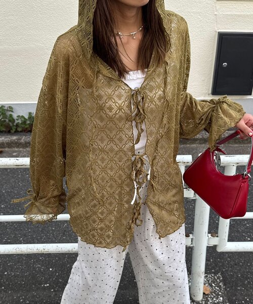 レースメローフーディートップス_color:アイボリー レースメローフーディートップス（Tシャツ/カットソー