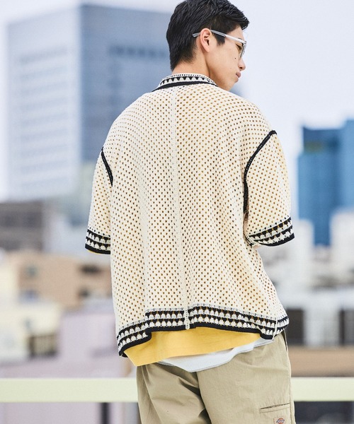 【michitora新品未開封】niko and ... クロシェ niko and… シャツ クロシェ編みラインニットシャツ メンズ