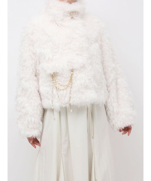 【ネット完売品】dazzlin パールチェーンエコファーブルゾン オフホワイト セール】パールチェーンエコファーブルゾン（ブルゾン）｜dazzlin