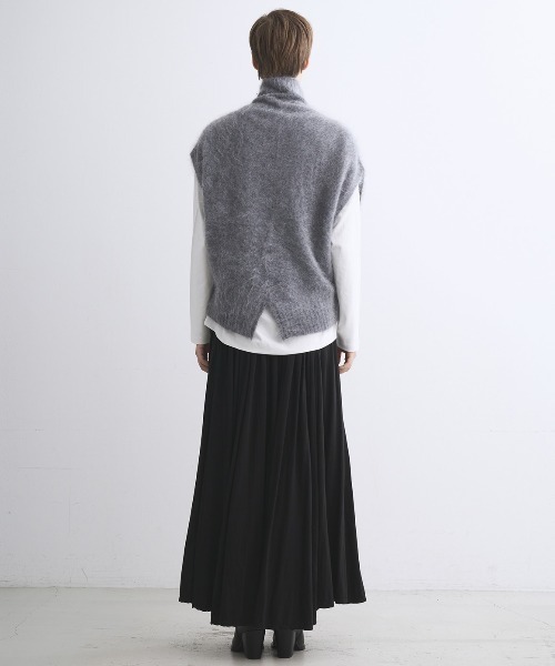 three dots（スリー ドッツ） ベスト ジレ ファーカシミヤ ベスト