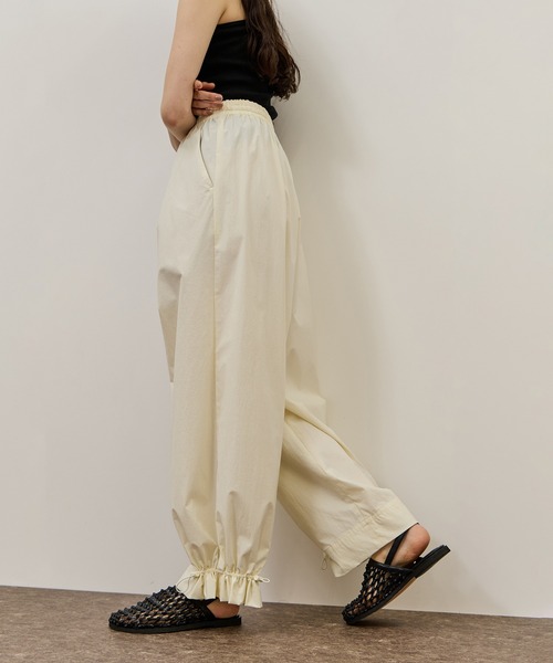 ADAM ET ROPE'（アダムエロペ） パンツ 「WEB限定」撥水ウエストタック
