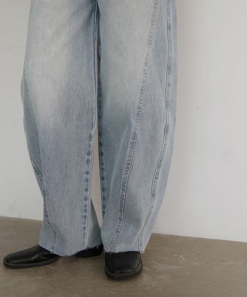 hellam（ヘラム） ジーンズ デニム デニムパンツ 切り替えカーブ