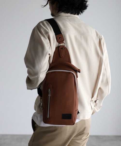 GUSCIO UOMO ウエストポーチ 「グッシオ ウォーモ」ボディバッグ 左右  