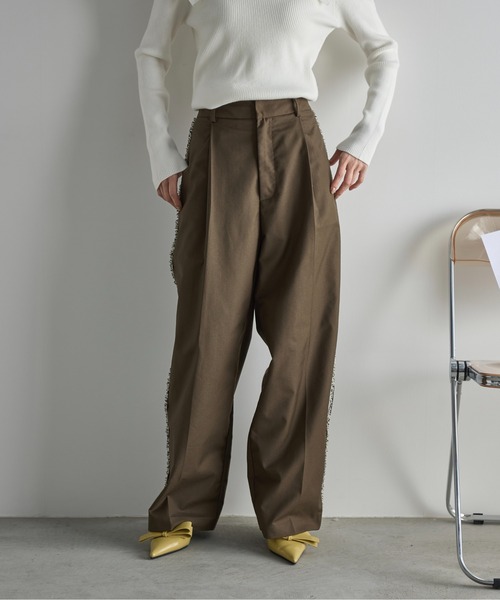 THE Yon スラックス パンツ グリッターフリンジサイドライン