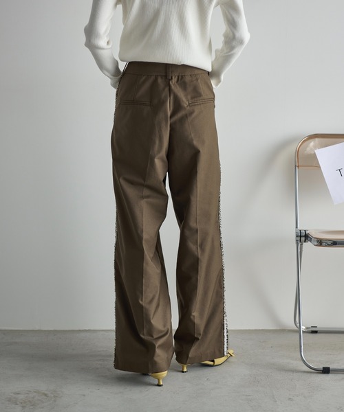 THE Yon スラックス パンツ グリッターフリンジサイドライン