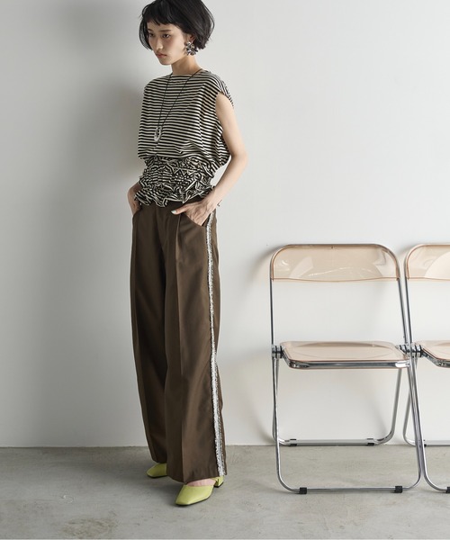 【美品】ラインパンツ THE Yon スラックス パンツ グリッターフリンジサイドライン
