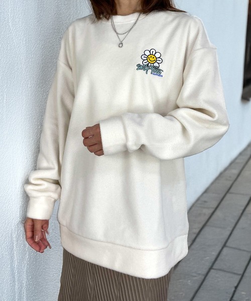 ★送料・関税込★FALLETT★BRUSH LOGO SWEATSHIRT★スウェット MUSINSA | FALLETT Small Brush Logo Sweatshirt Beige